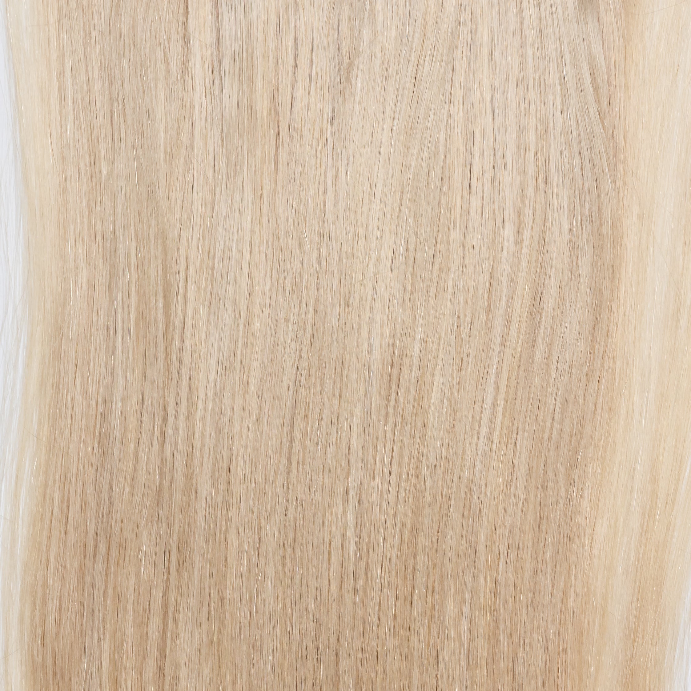 18-22 - 20" Seamless Clip-Ins La'Vella Hair Extension