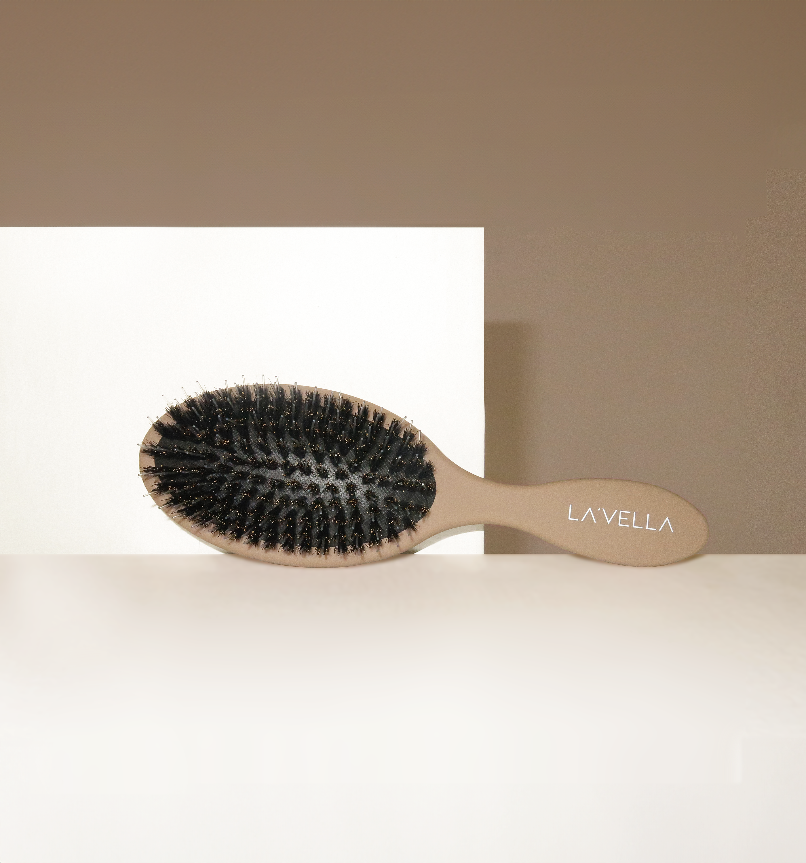 La’Vella High-End Hair Extension Brush